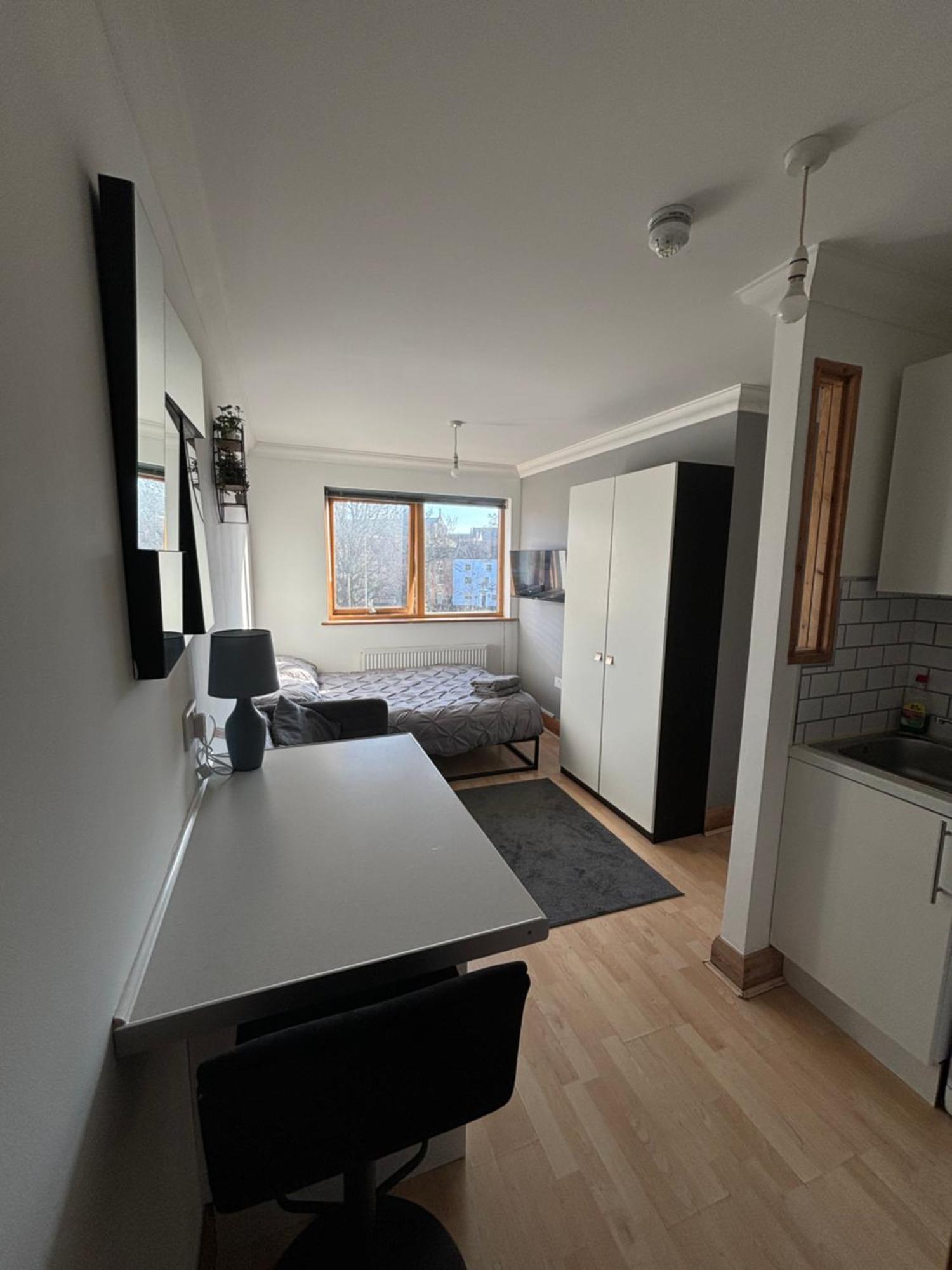 Stylish & Compact City Center Studio Apartment 7A NWI Exterior foto